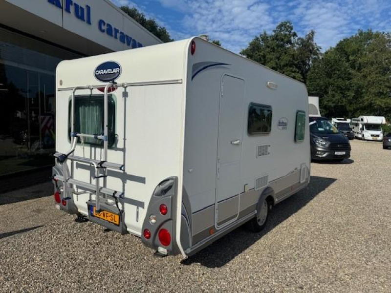 Caravelair Ambiance Style 420 mover toldo portabicicletas foto: 7
