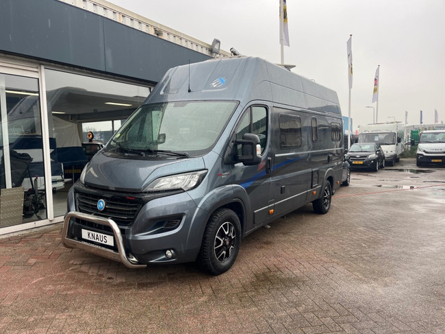 Knaus Boxstar Freeway 640 Automaat Off-Grid Lengtebedden foto: 6