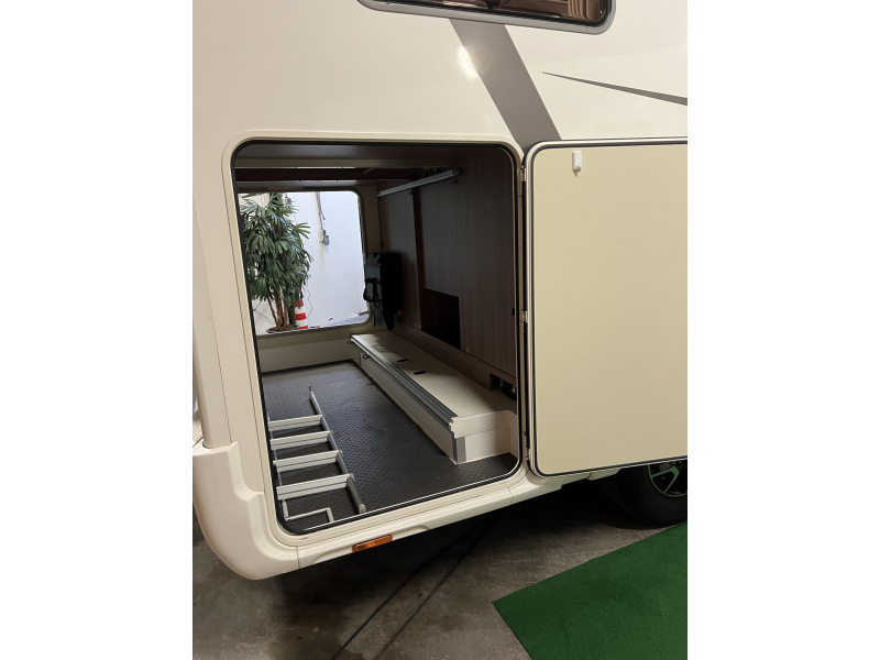 Eura Mobil Profila RS 695 EB  foto: 16