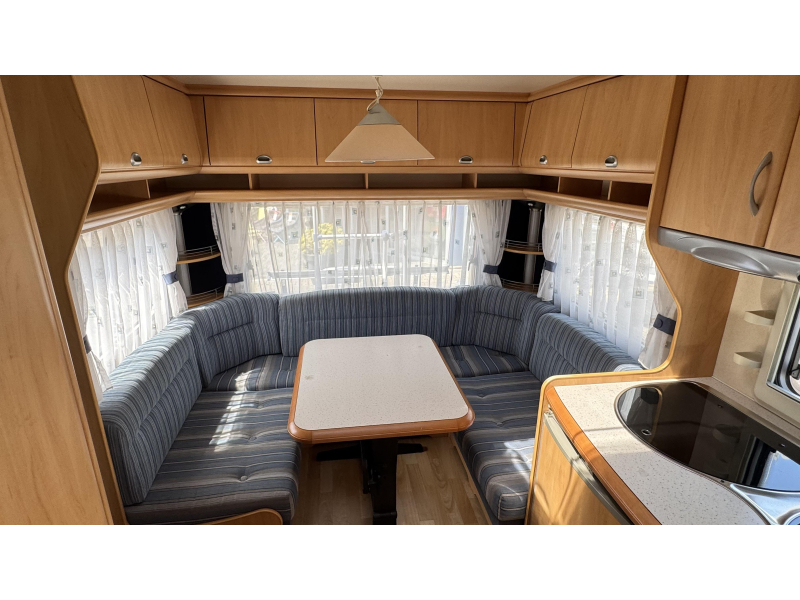 Hobby Excellent Easy 460 UFE - Voortent  foto: 3