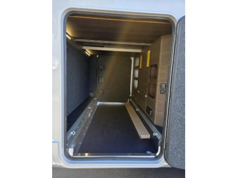 Adria Sonic Supreme 700 DL  foto: 6