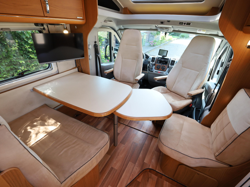Hymer Tramp 674 SL enkele bedden | dakairco  foto: 4
