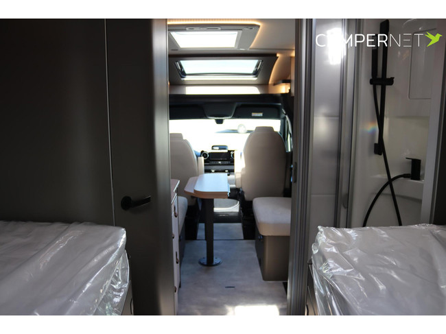 Hymer GT-S 685 170pk Automaat | Face to Face | Lithium | Luifel | Omvormer | Dieselverwarming | LED koplampen | Wifi router | Stoelver foto: 18