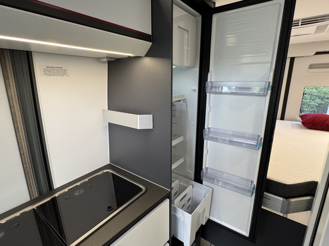 Adria Twin Sports 640 SGX Supreme 180 pk AUTOMAAT 9-Traps Euro6 Fiat Ducato Maxi 4250 kg **Lengtebedden in hoogte verstelbaar/Hefdak m foto: 18