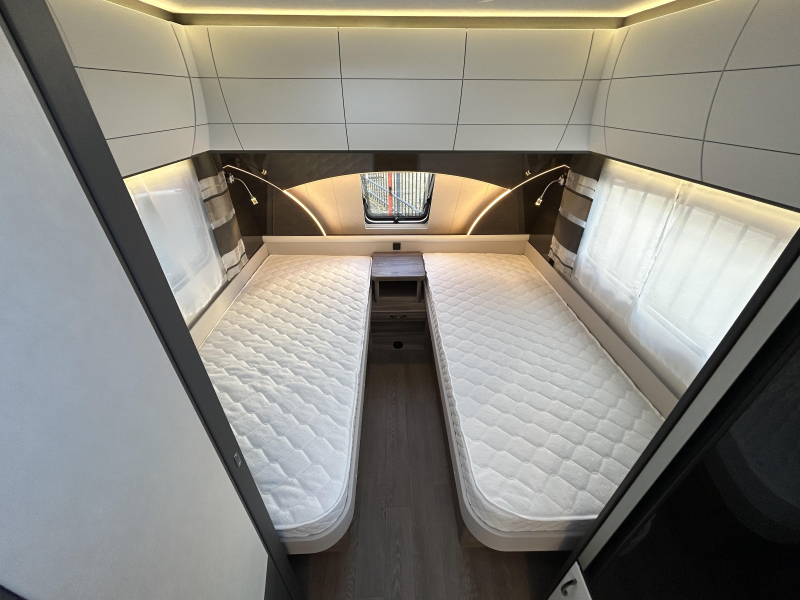 Hobby Excellent Edition 495 UL foto: 17