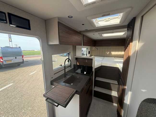 B&uuml;rstner Signature SFT 7.0 Fiat foto: 16