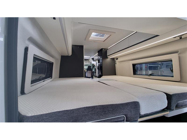Adria Twin Supreme 640 SLB foto: 13