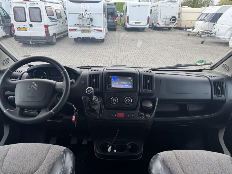 Adria Coral XL Plus A 670 SL  foto: 8