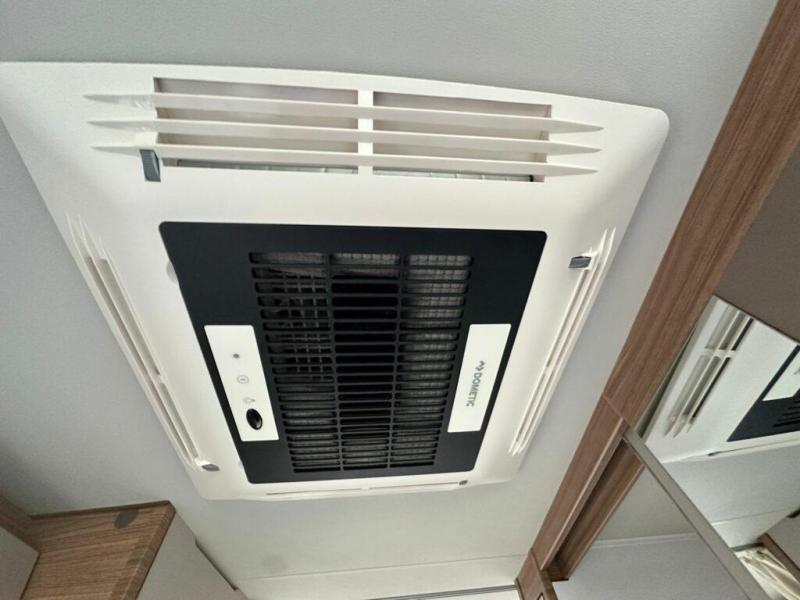 Knaus Van TI Vansation 650 MEG Aut.Zonp.Tv.Trekh.2airco  foto: 12