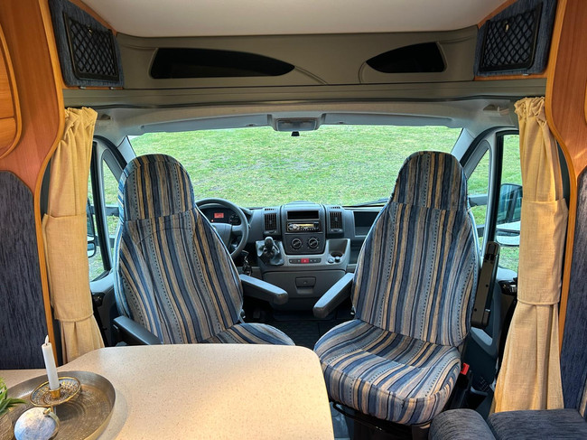 &iexcl;Chausson WELCOME 95 Fiat Ducato 2.3 130 CV Autocaravana semi-integral! foto: 21
