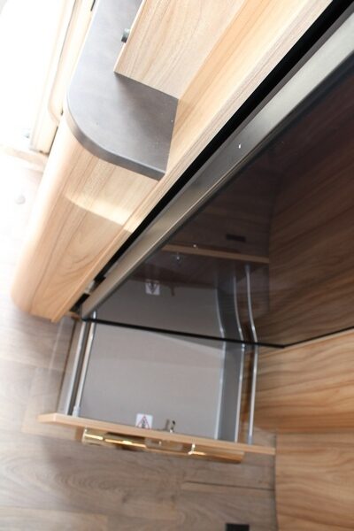 Hymer Exsis I 678 Fiat AUTOMAAT 160 pk enkele bedden Smal en lichtgewicht (54  foto: 41