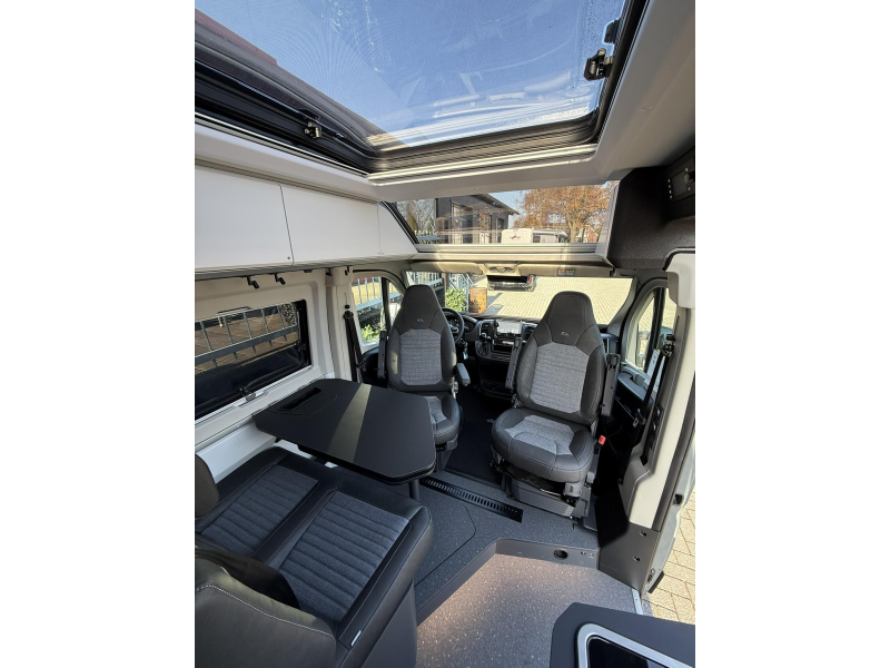 Adria Twin Supreme 600 SPB -AUTOMAAT- Foto: 8