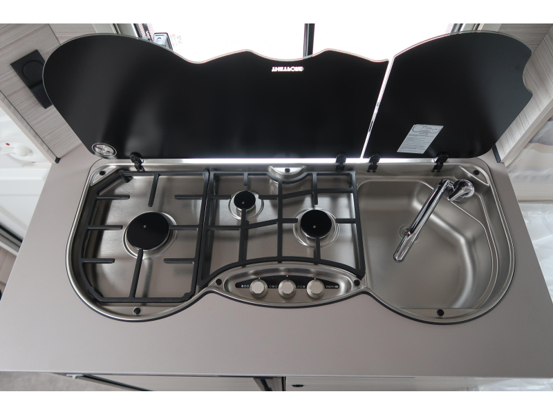 Dethleffs C'Joy 460 LE SINGLE BEDS, LIGHTWEIGHT photo: 8