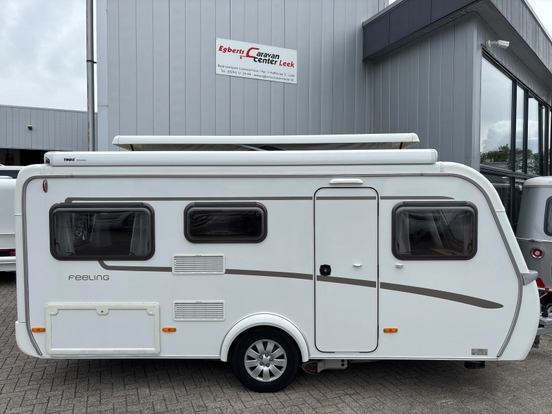 Eriba Feeling 425 Mover/Toldo Thule foto: 1