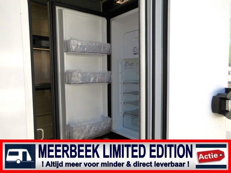 SUIVANT 380 AUTARK 2120,= RÉDUCTION + THULE! photos : 16