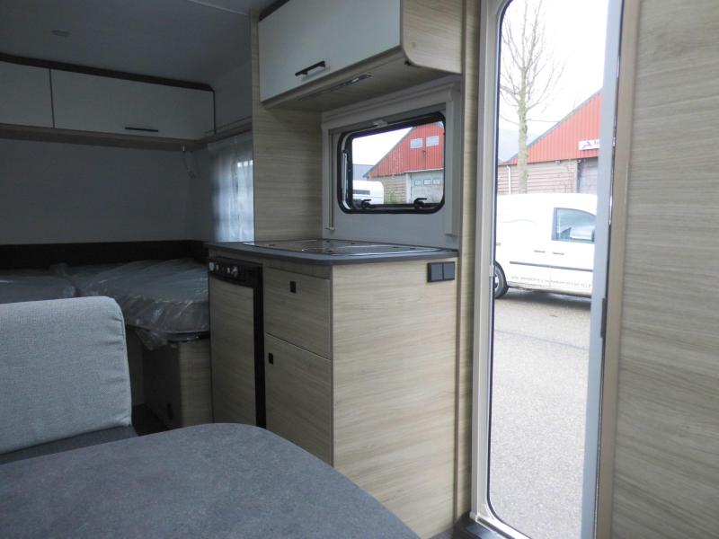 Sterckeman Easy Comfort 472 LJ Nieuw! modeljaar 2025  foto: 8