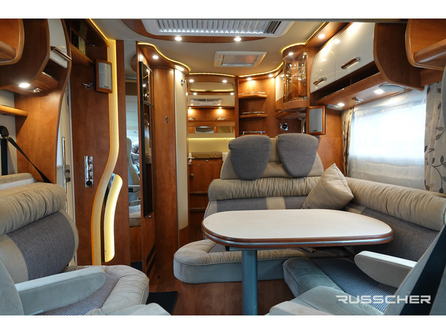 Carthago CHIC C-LINE i 4.9 5 persoons 150Pk | Lengte bedden | Dakairco foto: 4