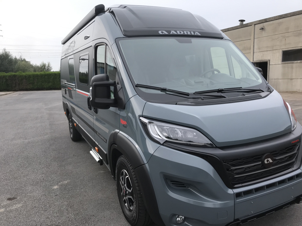 Adria Twin Sport 640 SG foto: 1