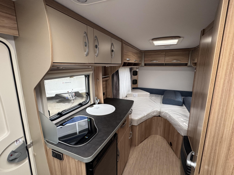 Eriba Nova Light 442 