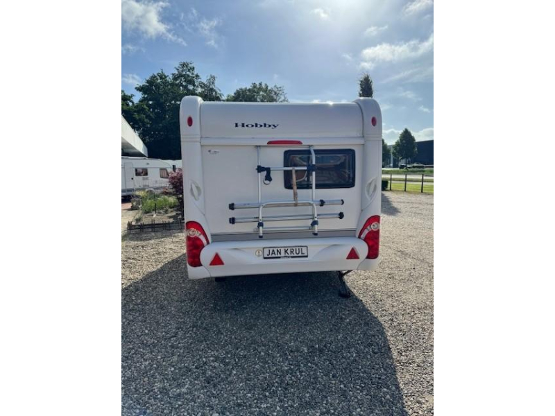 Hobby De Luxe 400 SFE incl. air voortent  foto: 6
