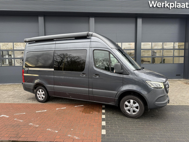 Leaf 4 Sprinter met Hefdak foto: 0