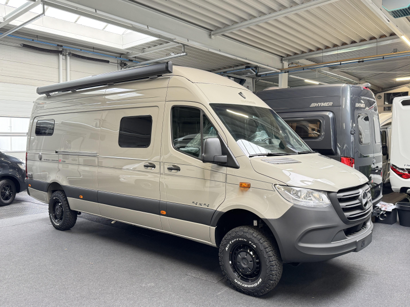 Hymer Grand Canyon S 700 4x4 - toit relevable - lit longitudinal photo : 23