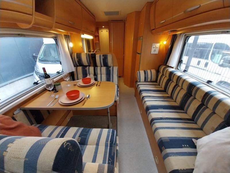 Hymer Hymermobil 544 B trekhaak en xxl koelkast  foto: 2