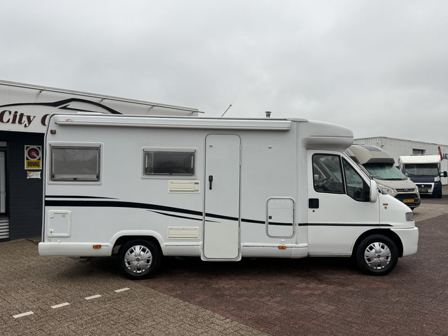 Chausson welcome Franz&ouml;sisches Bett Klimaanlage Markise Apple CarPlay Heizung neue T&Uuml;V-Pr&uuml;fung Foto: 2