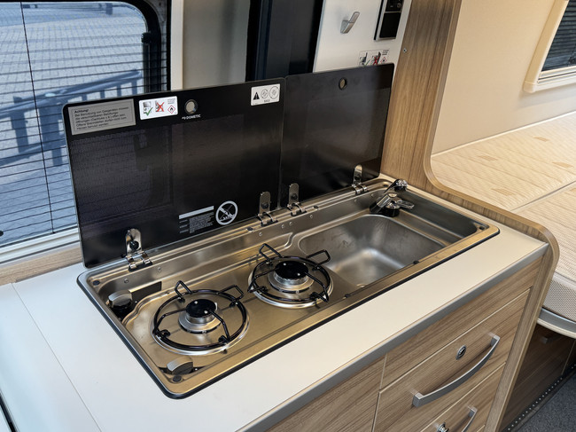 Hymer Yosemite 600 L&Auml;NGSBETTEN 160 PS Euro6 Fiat Ducato **Einzigartig/Dieselheizung/4 Sitzpl&auml;tze/2x Wohnraumbatterie/Markise/1. Besitzer/Nur Foto: 11