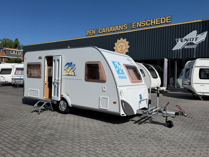 Knaus Sudwind 450 FU  foto: 1