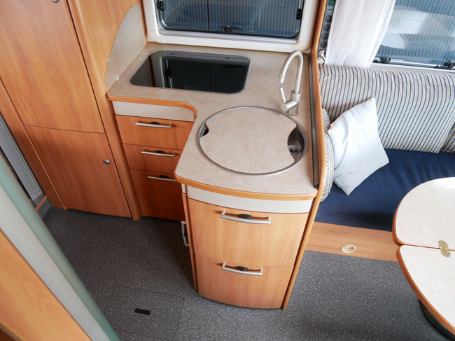 Hymer B654, Autocaravana Integral, Cama Francesa, Cama Abatible!! foto: 12