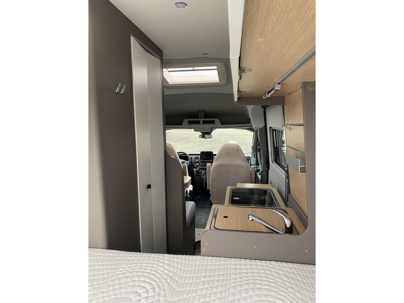 LMC Innovan 590  foto: 17
