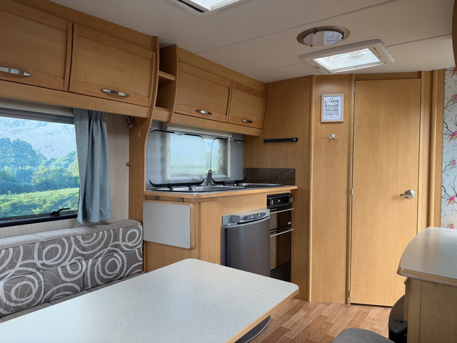 Elddis Avante 462 photo: 10