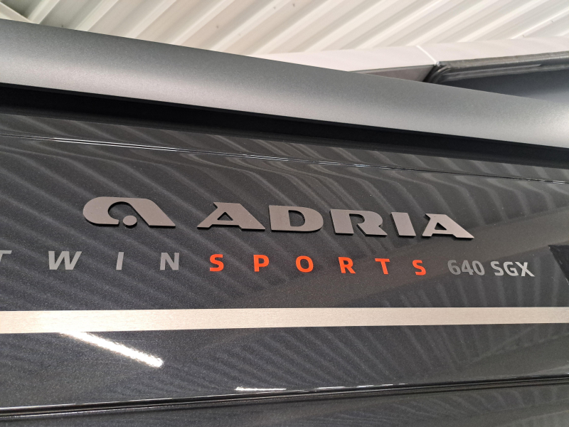 Adria Twin Sports 640 SGX  foto: 21