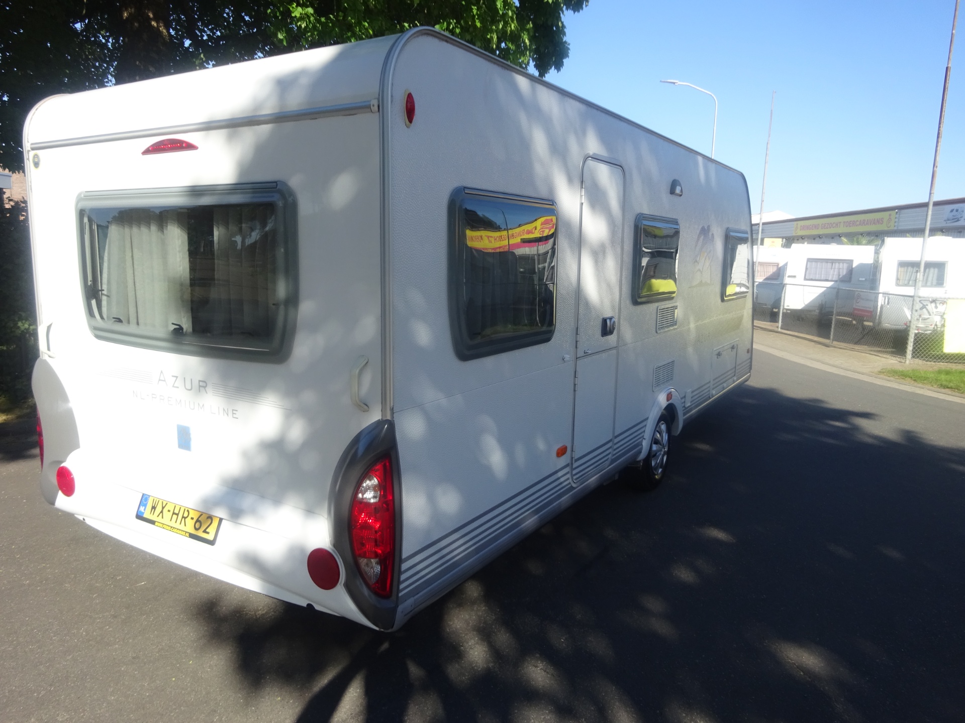 Knaus Azur GERESERVEERD