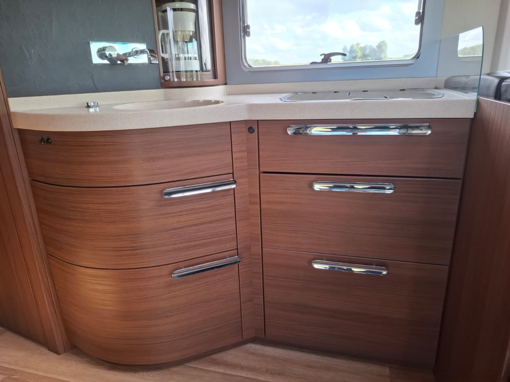 Niesmann bischoff Flair 880 LE foto: 6
