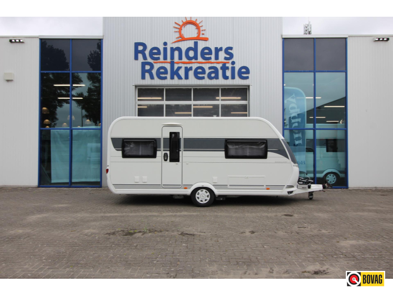 Hobby Excellent 495 UFE Mover, MPP accu, Voortent  foto: 0