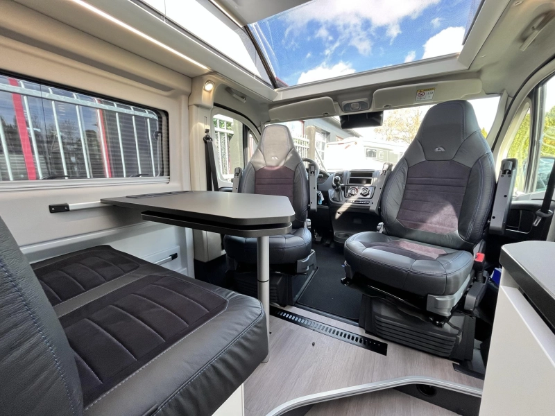 Adria Twin Supreme 600 SPB Automatik Foto: 9