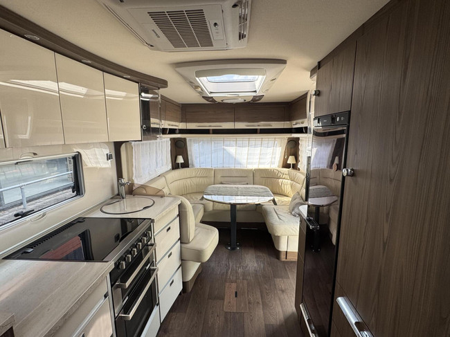 Eriba Nova S 545 Fransbed Rondzit Airco Winterpakket Mover foto: 9