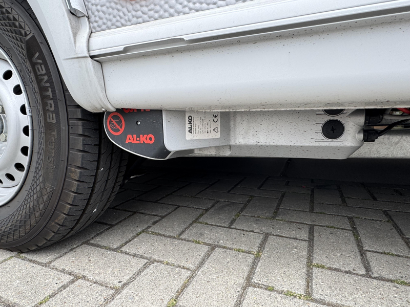 B&uuml;rstner Premio Life 480 TS E&P Levelsysteem Foto: 15