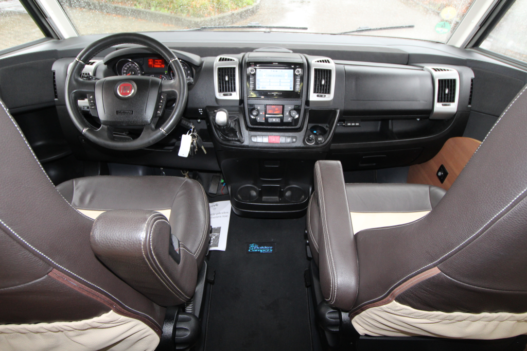 LMC Explorer I 730 Comfort line Foto: 6