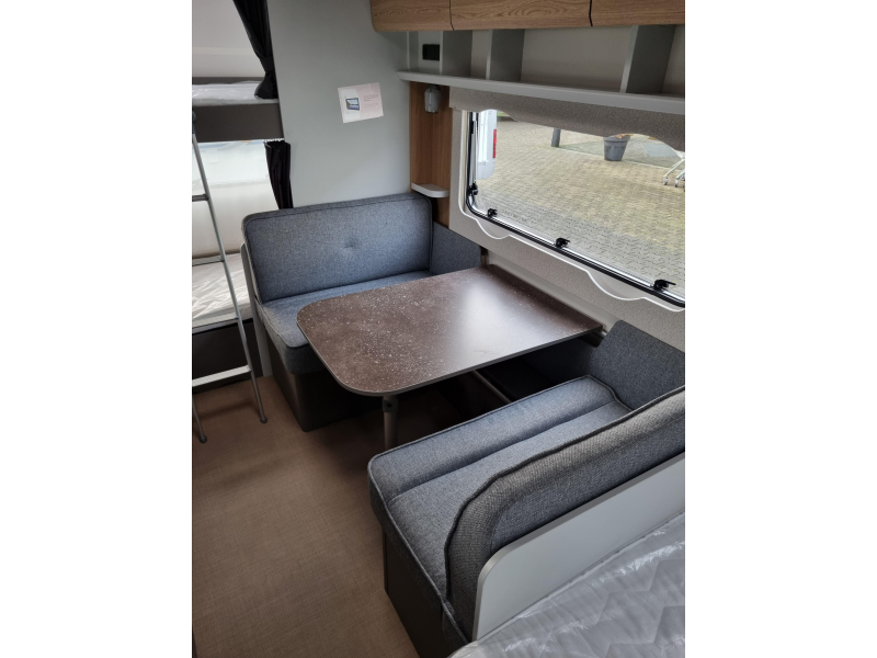Bürstner B66 480 TK - Stapelbed -  foto: 5