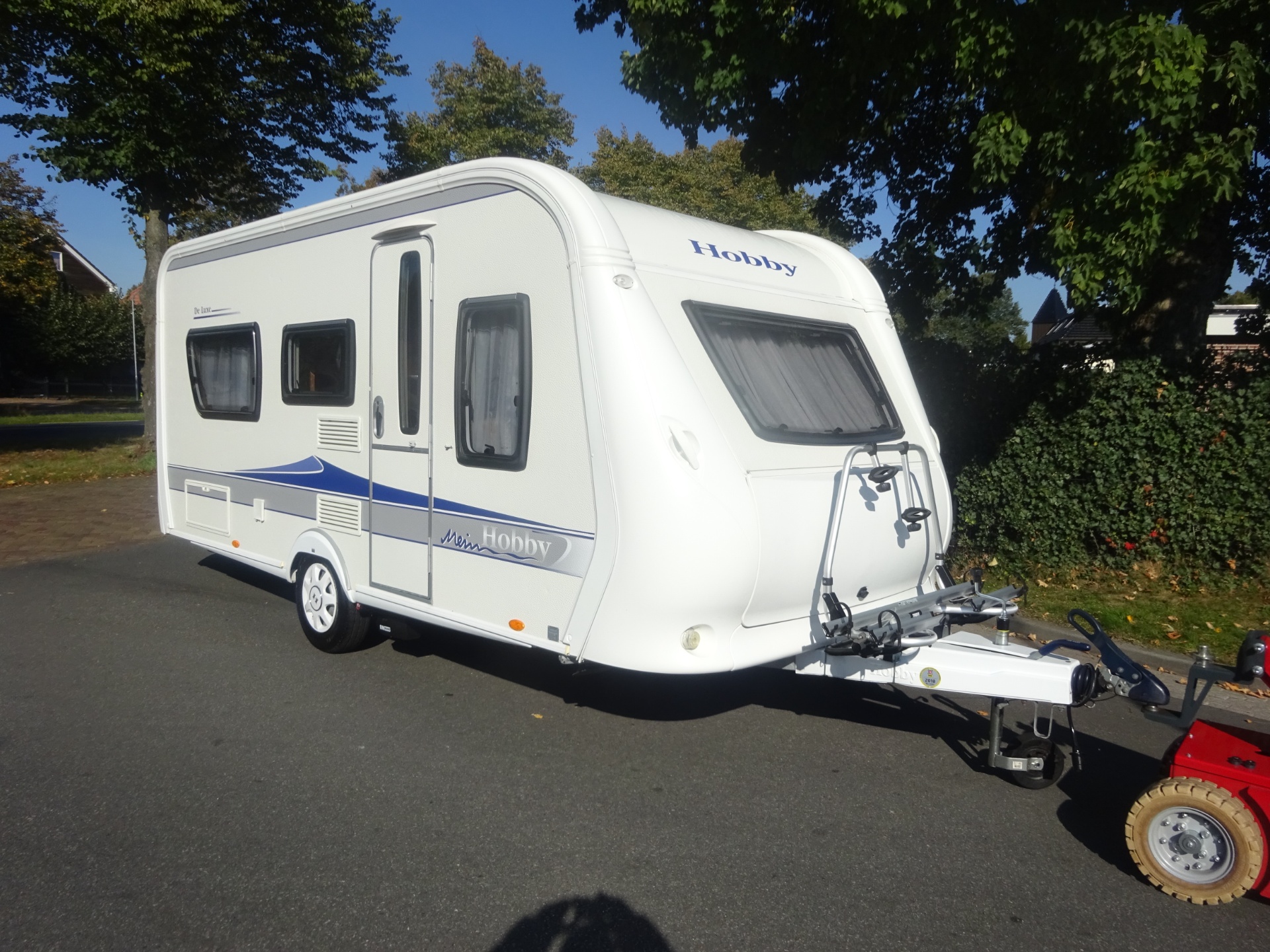 Hobby De luxe 460 LUEnkele Bedden+Rondzit+Mover hoofdfoto: 1