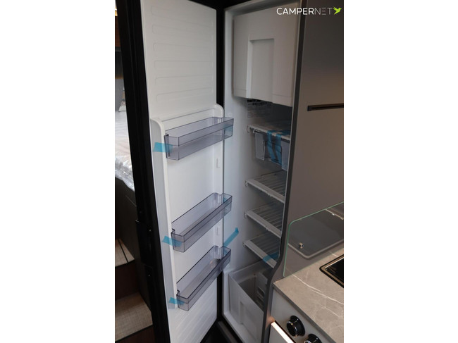 Hymer BMC-T 600 170pk Automaat | Lithium | Dieselverwarming | Lengtebedden | Uitrustingslijn Premium | Omvormer | SLC Chassis | Stoelv foto: 17