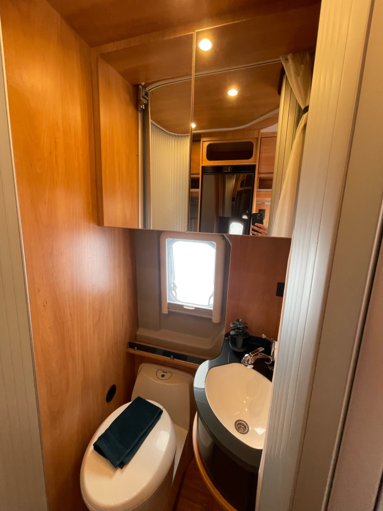 pössl ROADCRUISER XL ENKELE BEDDEN VERHOOGD TREKHAAK foto: 7