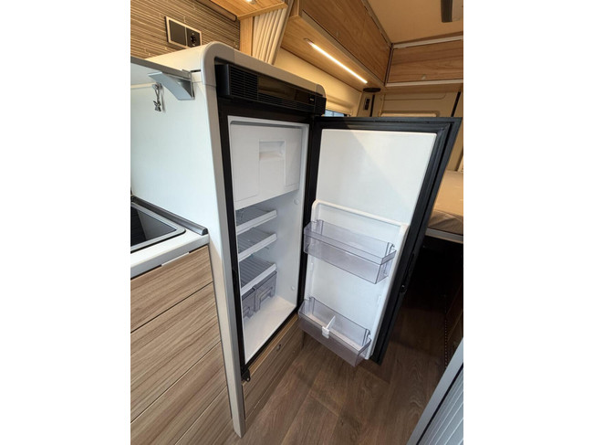 Hymer Yellowstone Cross-Over 180PK 9T-Automaat Enkele Bedden Zonnepanelen foto: 18