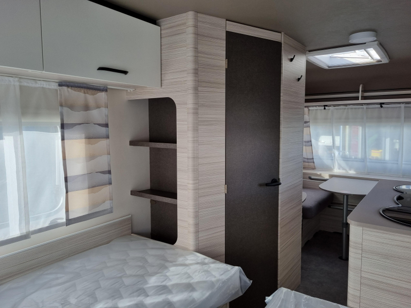 Dethleffs C'Joy 460 LE Active - Lits jumeaux ! photo : 14