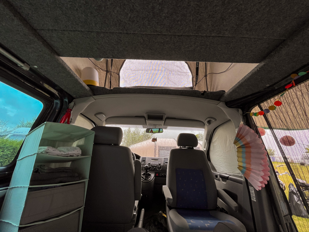 VOLKSWAGEN MULTIVAN foto: 17