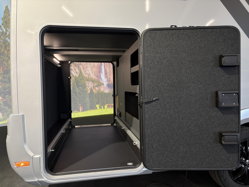Adria Compact Max SL LED / Automatik / Navi Foto: 8