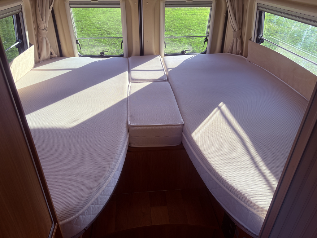 Globecar Campscout, Enkele bedden 3.0 Turbo 156pk AUTOMAAT foto: 10